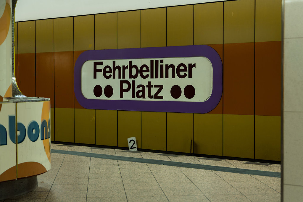 U7 Fehrbelliner Platz