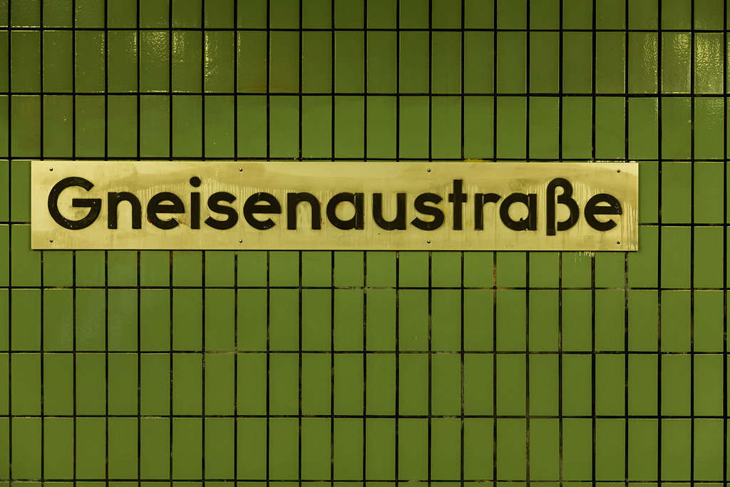 U7 Gneisenaustraße