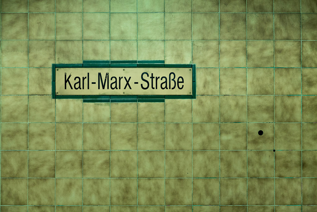 U7 Karl-Marx-Straße