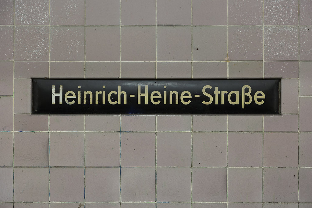 U8 Heinrich-Heine-Straße